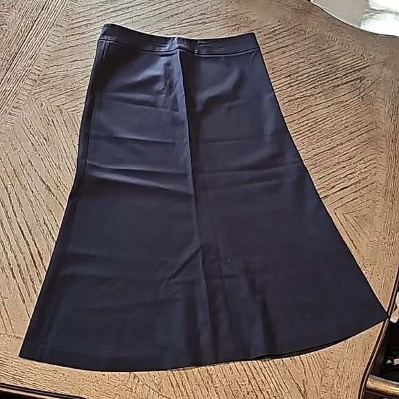 Dark brown a line skirt size 2 Theory - Picture 9 of 11